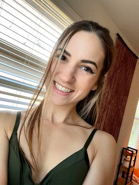 Capucine, 20 ans — rencontre lesbienne à Suresnes