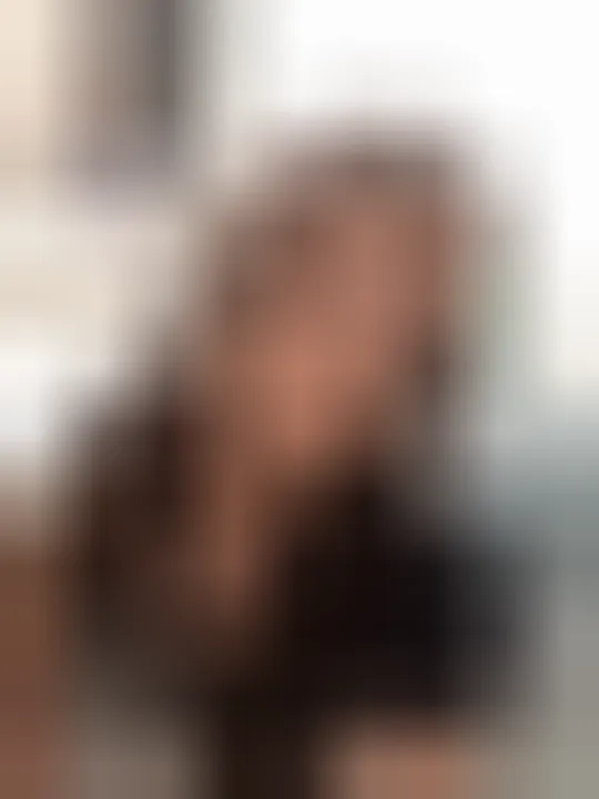 Alya, 27 ans — rencontre lesbienne à Auriol