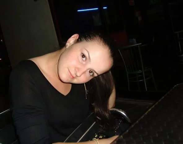 Lina, 24 ans — rencontre lesbienne à Annecy