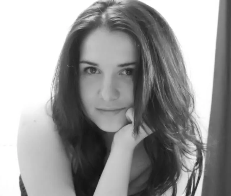 Amel, 24 ans — rencontre lesbienne à Laval
