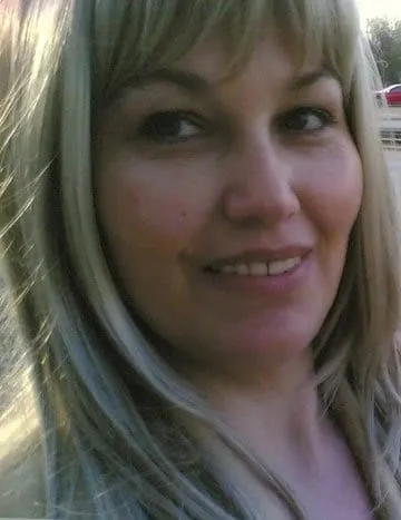 Kahina, 33 ans — rencontre lesbienne à Sautron