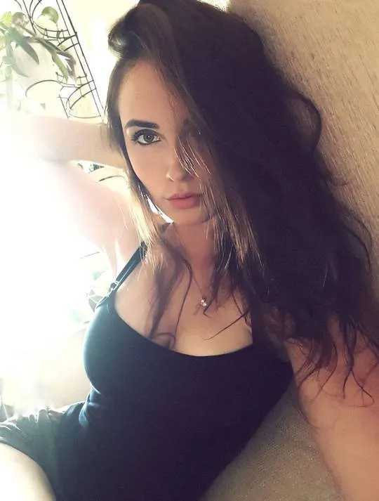 Loriane, 27 ans — rencontre lesbienne à Saint-Pryvé-Saint-Mesmin