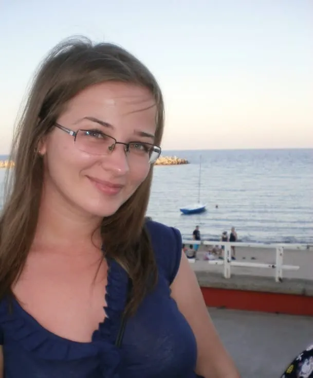 Djamila, 20 ans — rencontre lesbienne à Arles