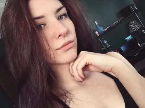 Rose, 27 ans — rencontre lesbienne à Eybens