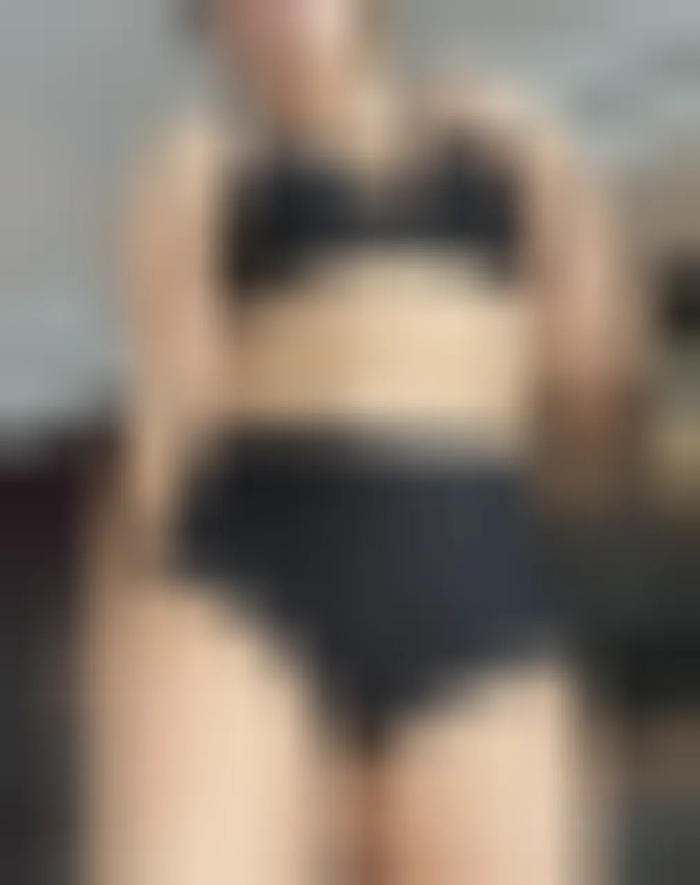 Laëtitia, 30 ans — rencontre lesbienne à Saint-Cyr-sur-Mer