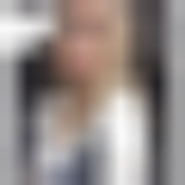 Yara, 37 ans — rencontre lesbienne à Amiens