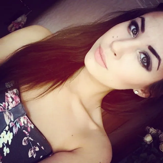 Léane, 21 ans — rencontre lesbienne à Aubigny-Les Clouzeaux