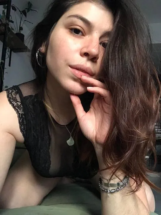 Léonie, 29 ans — rencontre lesbienne à Tours