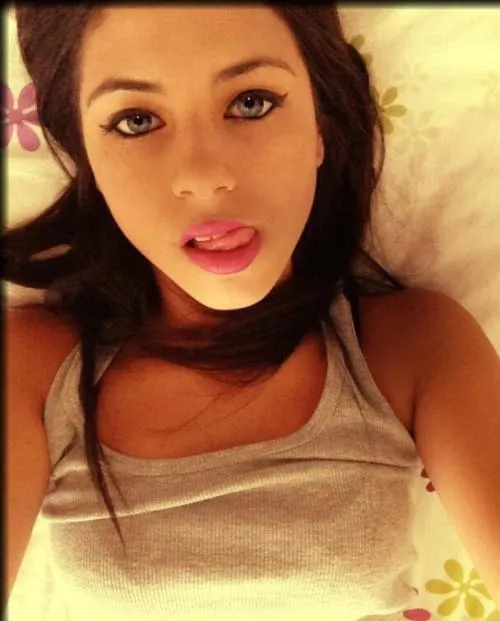 Jihane, 25 ans — rencontre lesbienne à Carcassonne