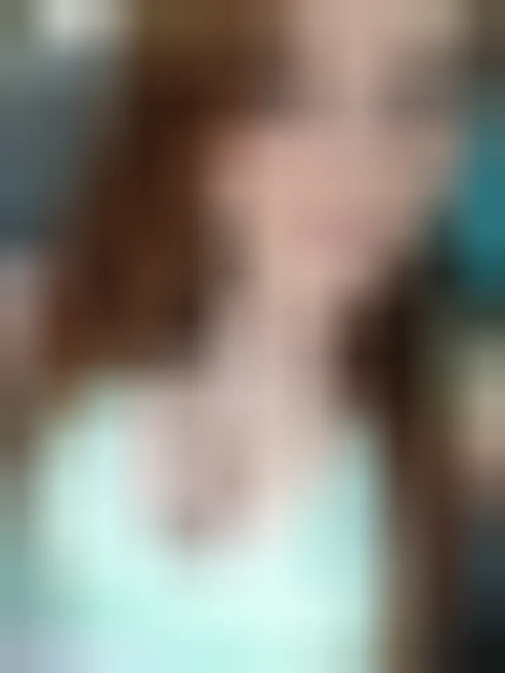 Roxane, 22 ans — rencontre lesbienne à Nîmes