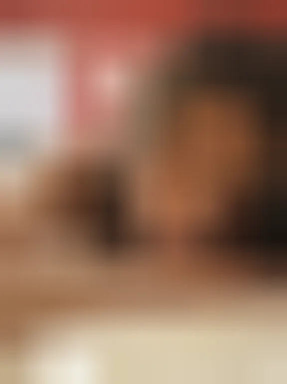 Naïma, 26 ans — rencontre lesbienne à Chartres