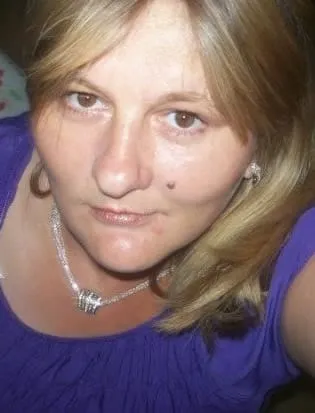 Neyla, 25 ans — rencontre lesbienne à Les Abymes
