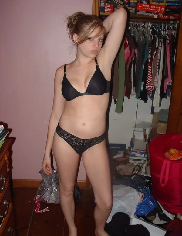 Amélie, 27 ans — rencontre lesbienne à Champniers