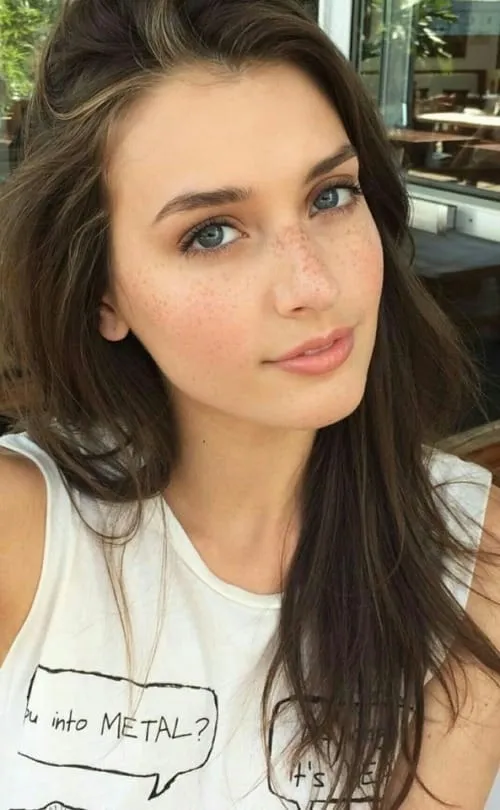 Roxane, 23 ans — rencontre lesbienne à Thionville