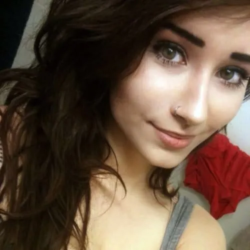 Fernande, 36 ans — rencontre lesbienne à Bourges