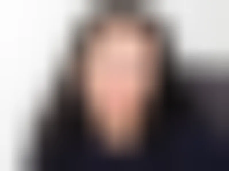 Wafa, 25 ans — rencontre lesbienne à Aÿ-Champagne