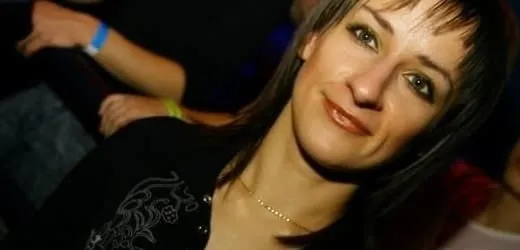 Najat, 25 ans — rencontre lesbienne à Pontault-Combault