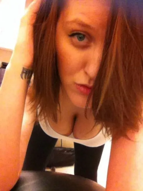 Pauline, 22 ans — rencontre lesbienne à Neufchâteau