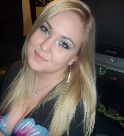 Mélina, 22 ans — rencontre lesbienne à Saint-Lô