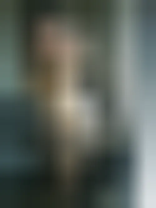 Ilona, 21 ans — rencontre lesbienne à Peypin