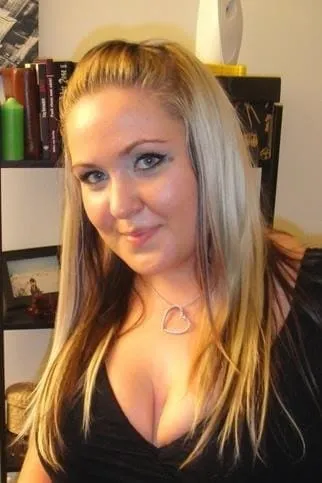 Natacha, 26 ans — rencontre lesbienne à Bron