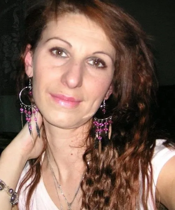 Lyana, 19 ans — rencontre lesbienne à Arles