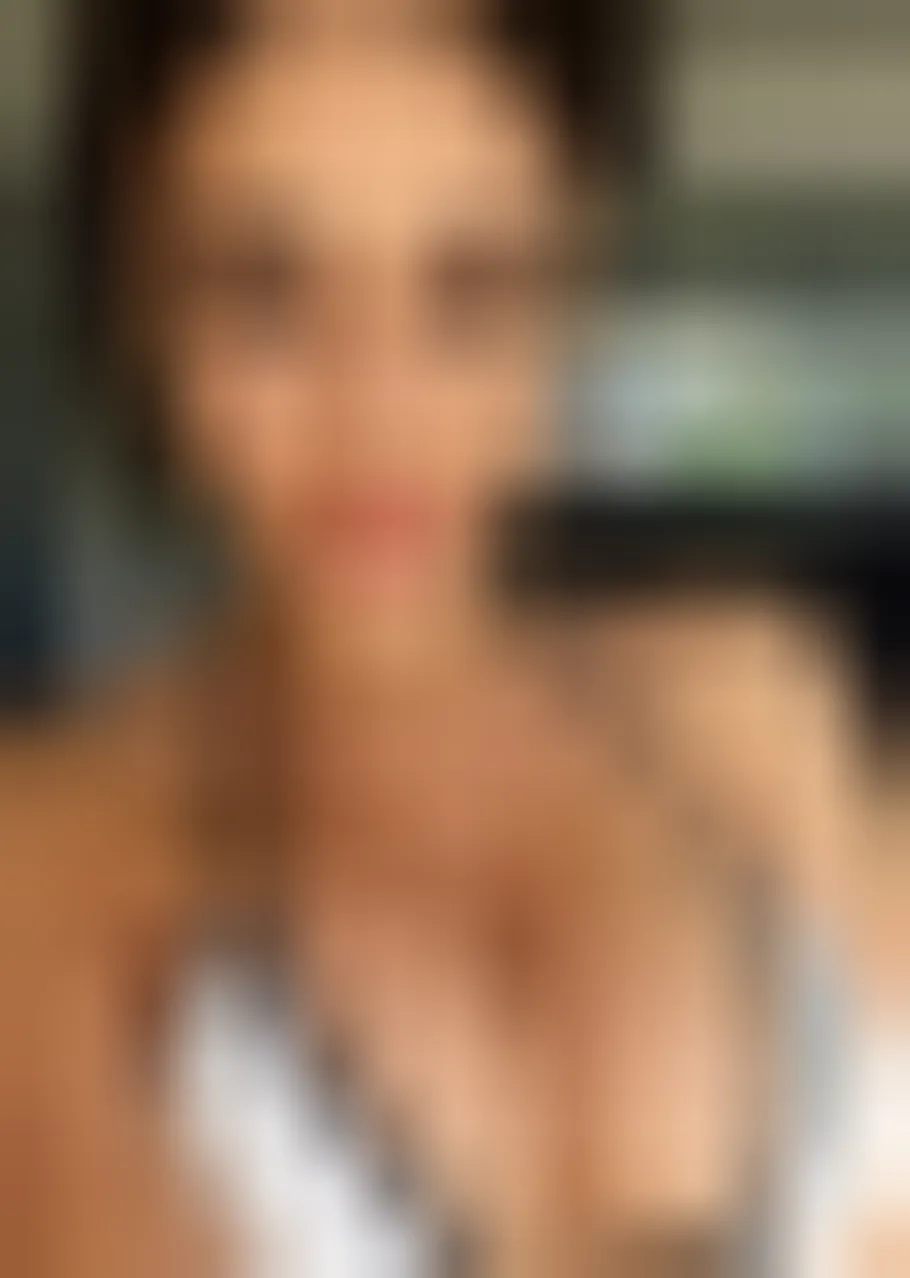 Chaïma, 27 ans — rencontre lesbienne à Angers