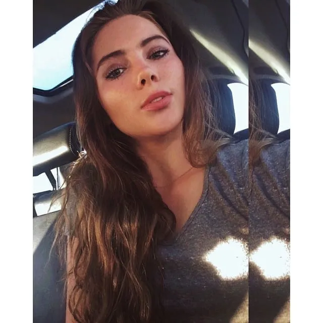 Lya, 23 ans — rencontre lesbienne à Noisy-le-Sec