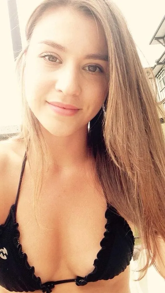 Lina, 23 ans — rencontre lesbienne à La Rochelle