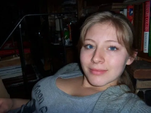 Agathe, 20 ans — rencontre lesbienne à Nîmes