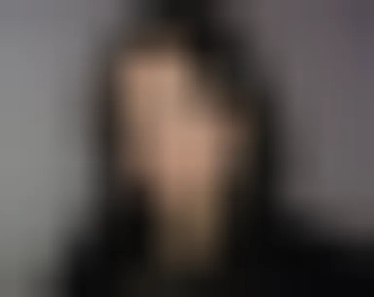 Dihya, 28 ans — rencontre lesbienne à Léognan