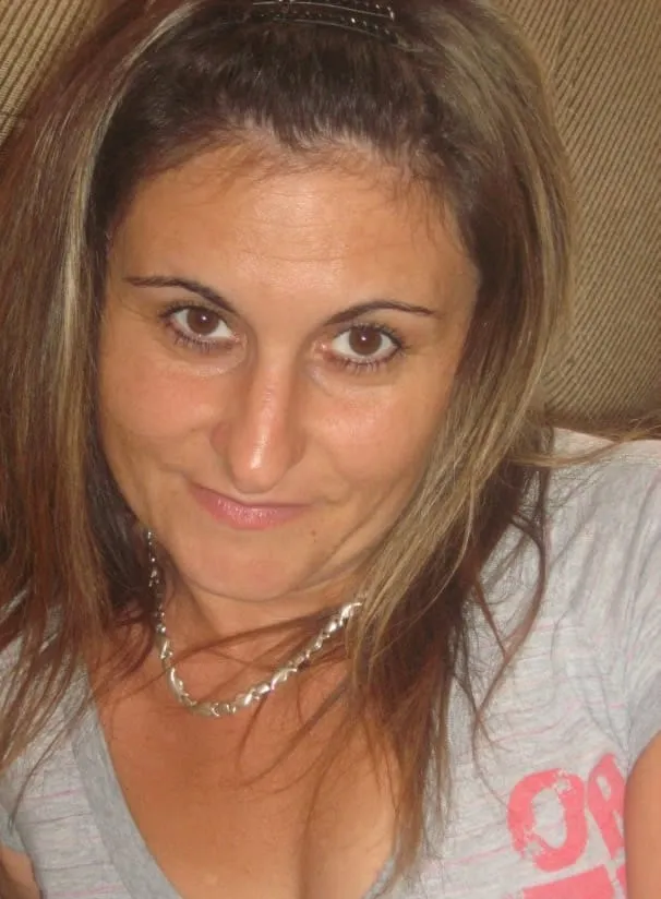 Feriel, 22 ans — rencontre lesbienne à Villepinte