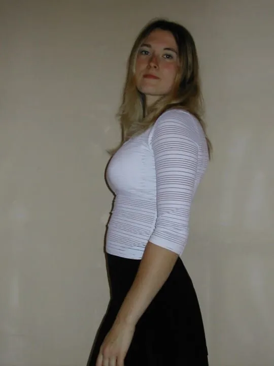 Simone, 26 ans — rencontre lesbienne à Saulx-les-Chartreux