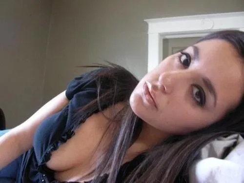 Naïma, 27 ans — rencontre lesbienne à Troyes