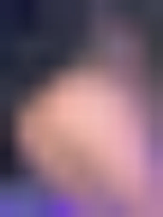 Éléna, 22 ans — rencontre lesbienne à La Rochelle