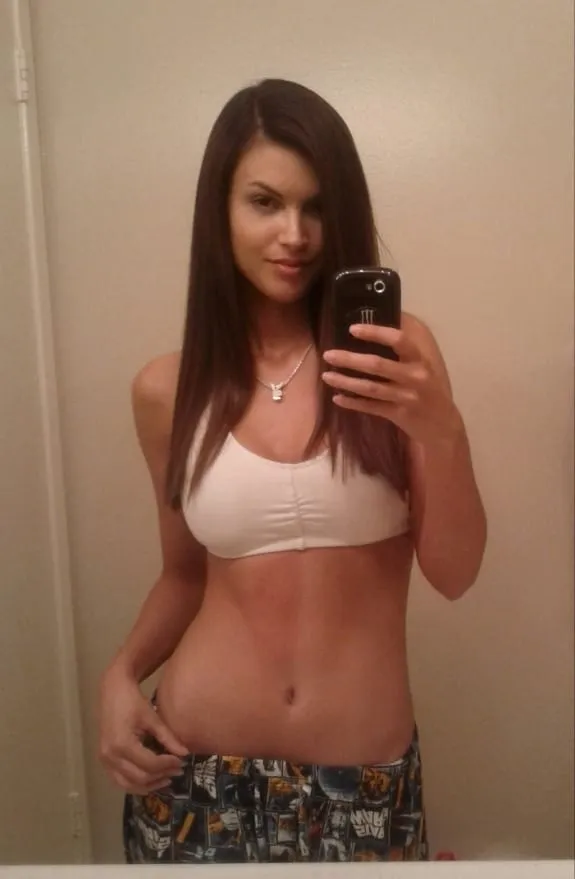 Éloïse, 24 ans — rencontre lesbienne à Nice