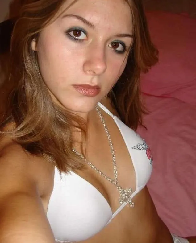 Sirine, 41 ans — rencontre lesbienne à Saint-Paul